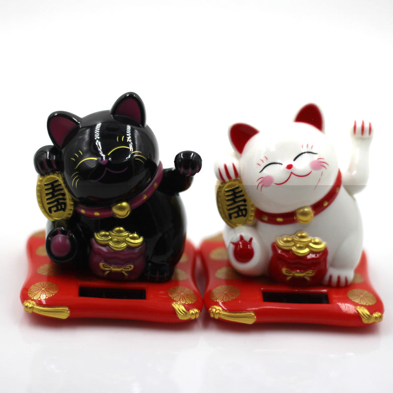 Moda nueva negro / blanco con energía solar Maneki Neko bienvenida Fortune Cat Lucky para el hogar coche hotel restaurante decoración artesanía